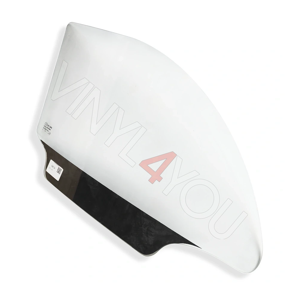 Боковое стекло